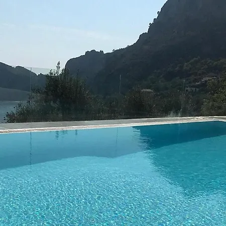 Sirenuse Sleeps 8 Pool Air Con Wifi * Nerano