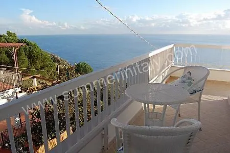 Sirenuse Sleeps 8 Pool Air Con Wifi * Nerano
