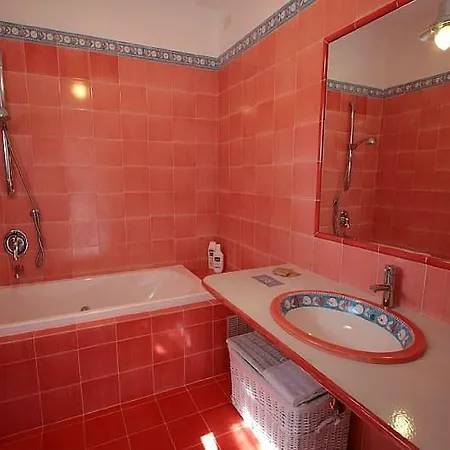 Villa Sirenuse Sleeps 8 Pool Air Con Wifi Nerano